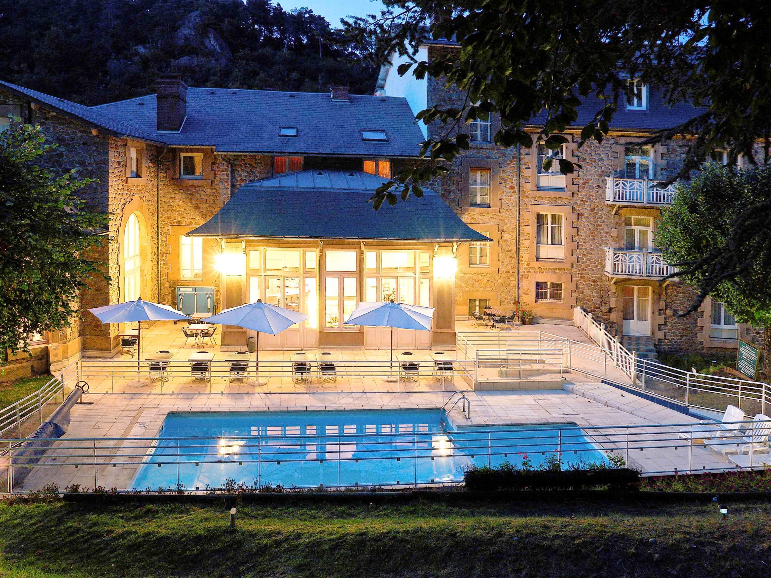 Hotel Mercure Saint-Nectaire Spa & Bien-Etre Экстерьер фото